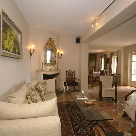 Scenic In With Private Pool Вилла Канны