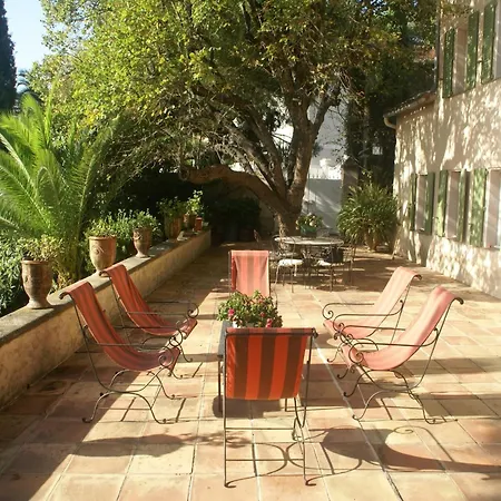 Scenic In With Private Pool Канны