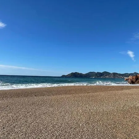 Вилла Scenic In With Private Pool Канны