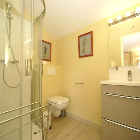 Scenic In With Private Pool Willa