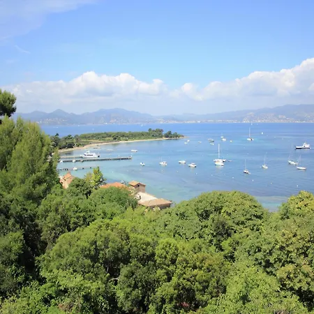 Scenic In With Private Pool Вилла Канны